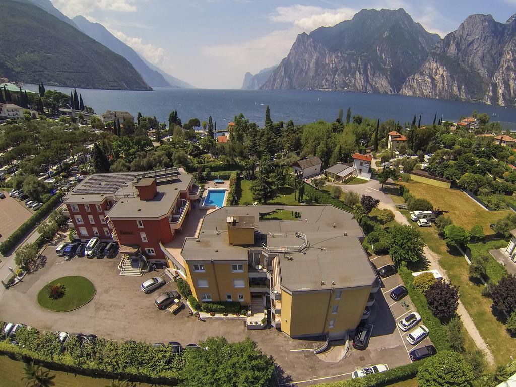Residence Toblini Torbole Sul Garda Luaran gambar